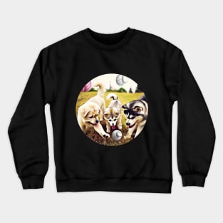 Cachorros de Perro jugando a la Pelota Crewneck Sweatshirt